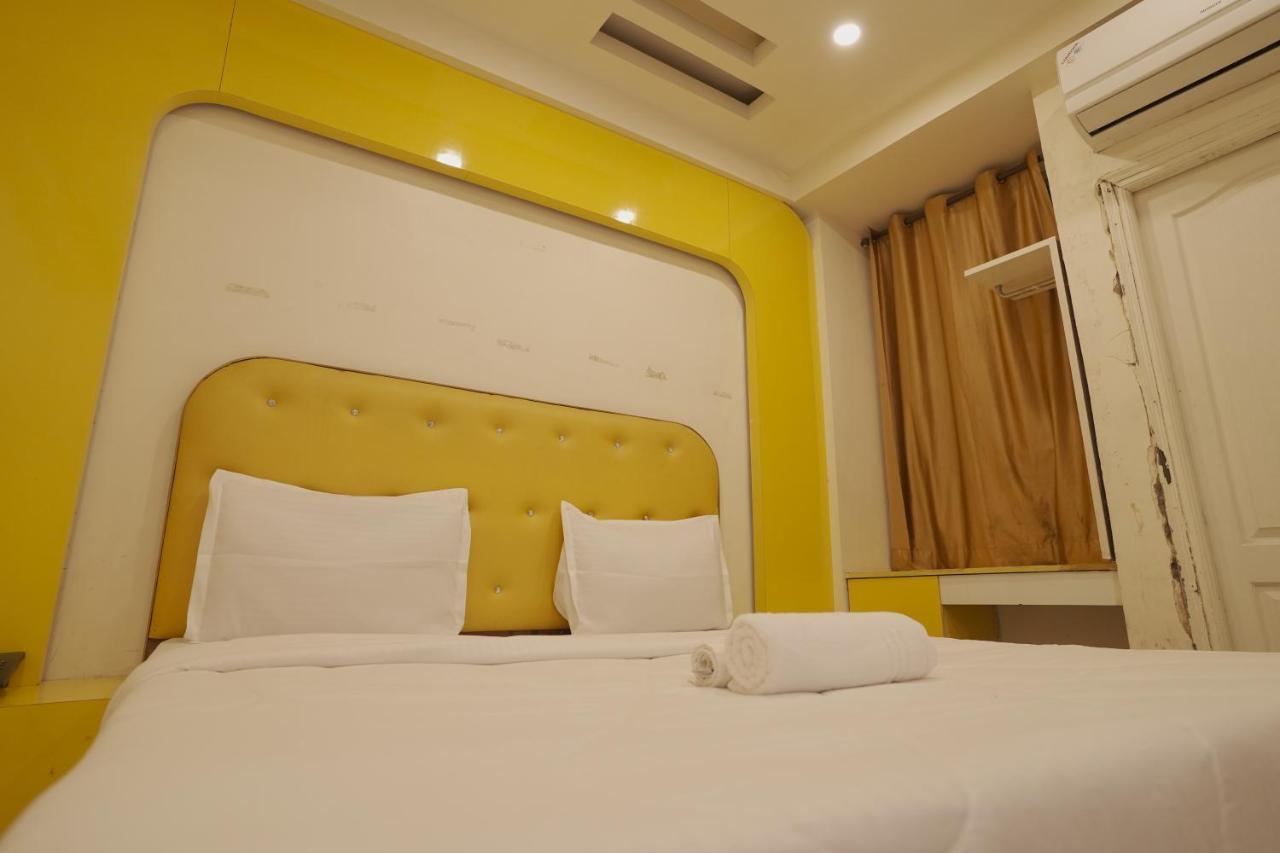 Hotel Leo Continental New Delhi Eksteriør billede