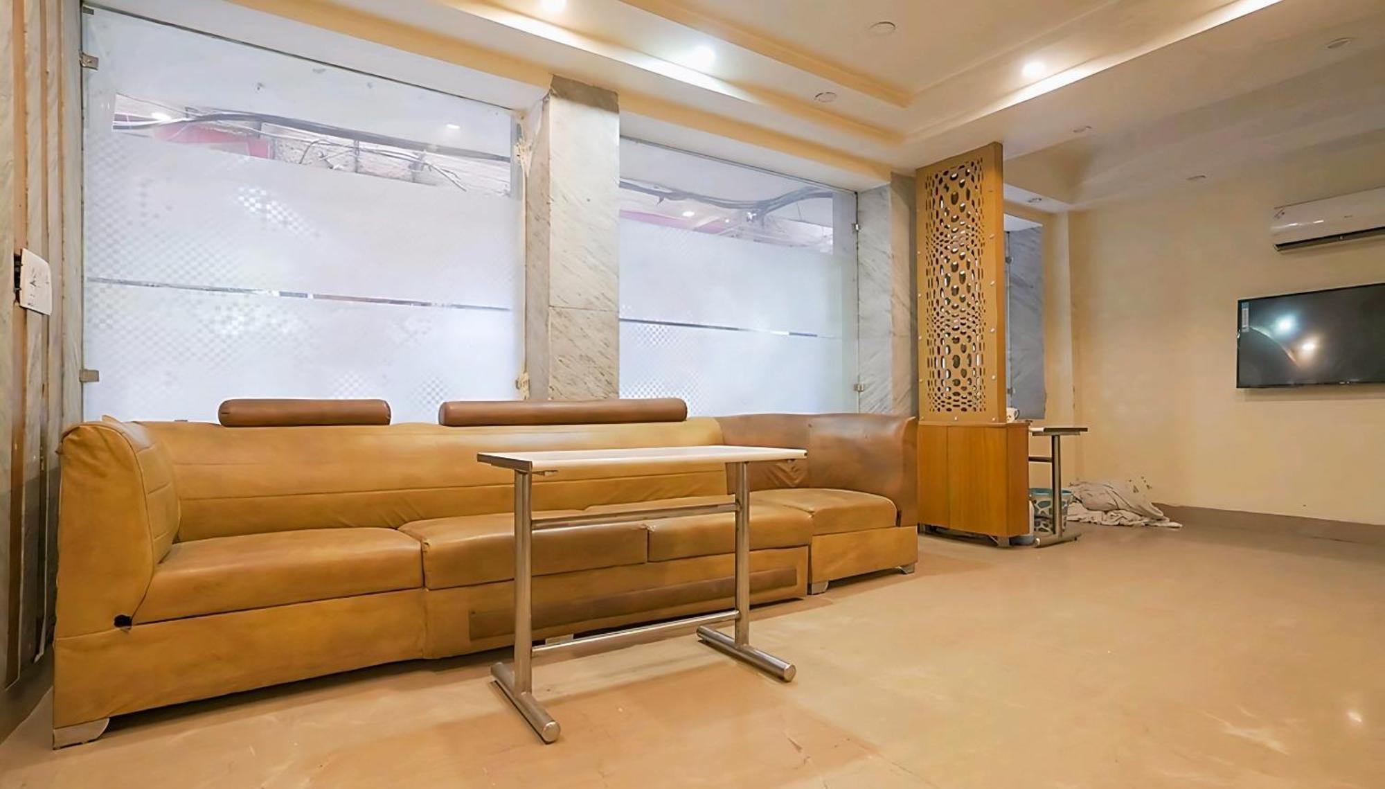 Hotel Leo Continental New Delhi Eksteriør billede
