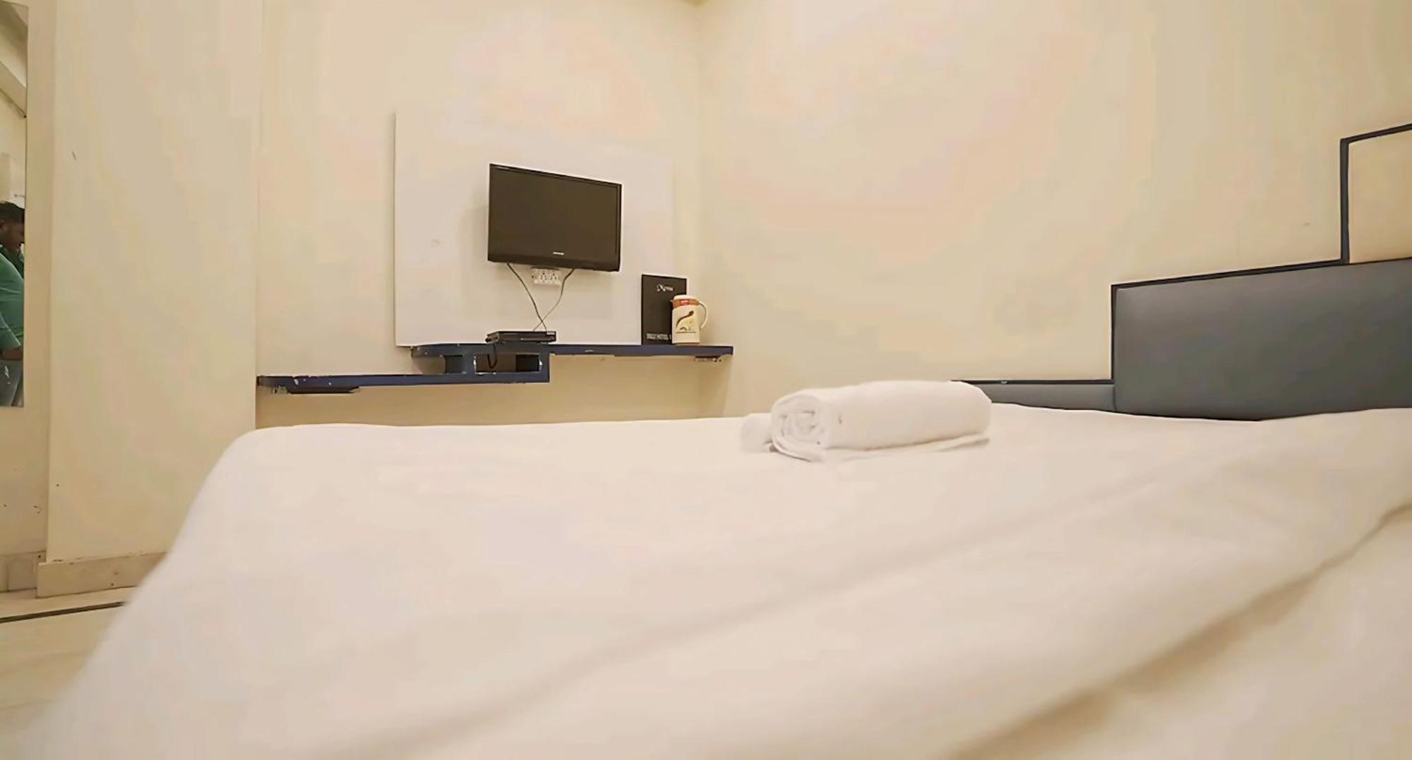 Hotel Leo Continental New Delhi Eksteriør billede