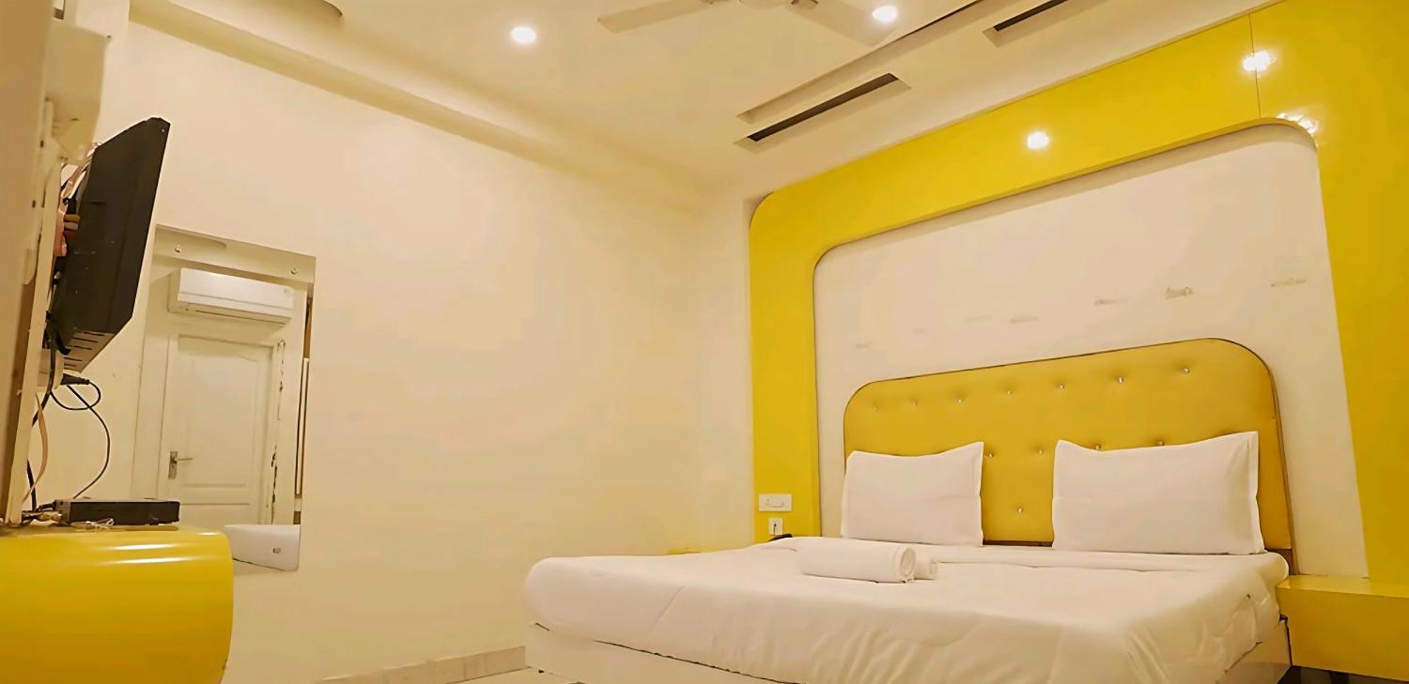 Hotel Leo Continental New Delhi Eksteriør billede